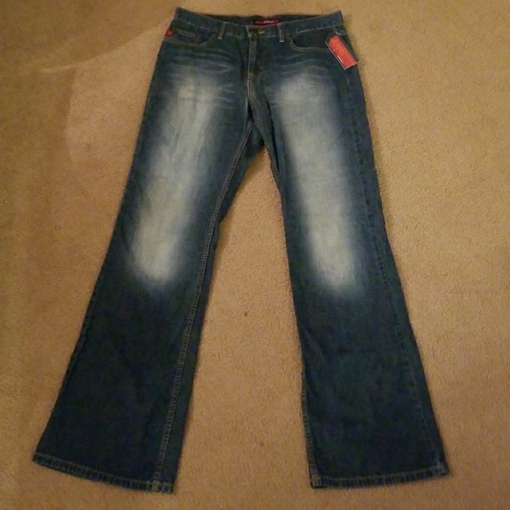 Bootcut jeans